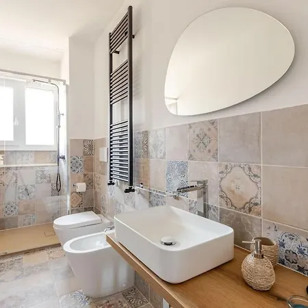 Roma Apartment * روما